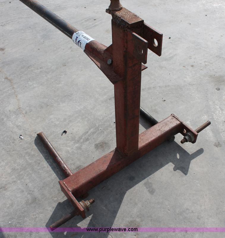 image for item H8090 Three spike bale spear
