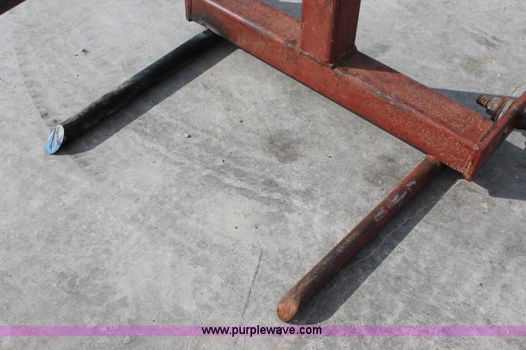 image for item H8090 Three spike bale spear