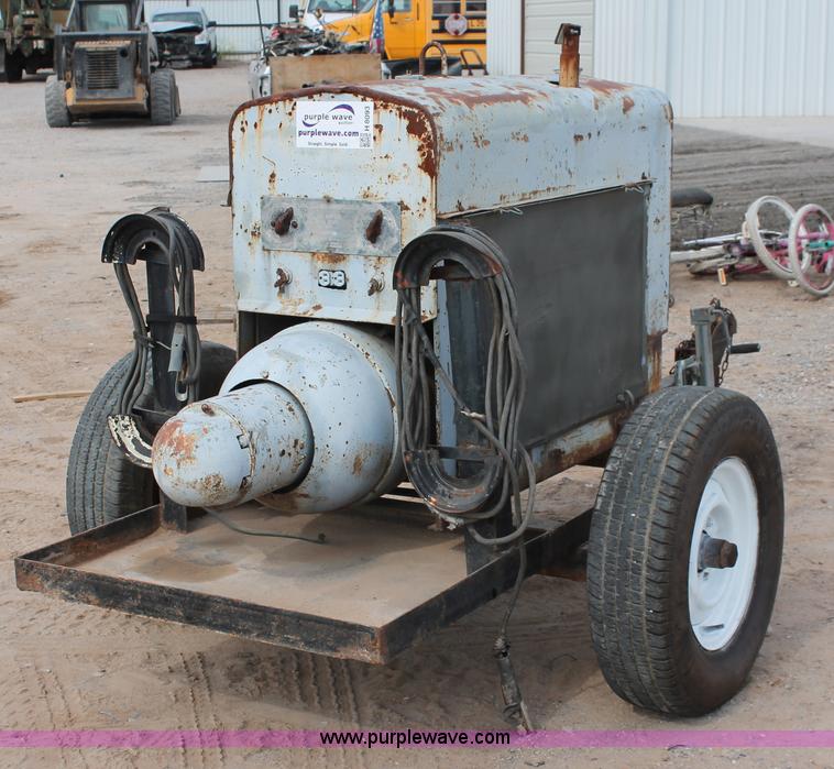 image for item H8093 Lincoln SA-200 Shield Arc welder