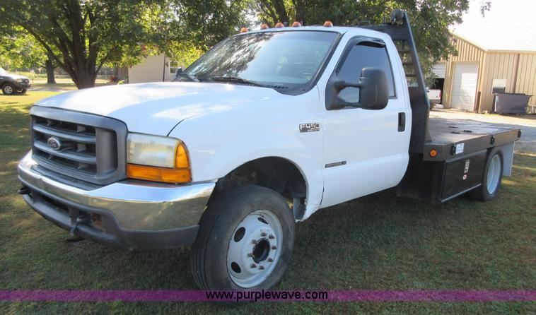 image for item I1939 1999 Ford F450 Super Duty flatbed truck
