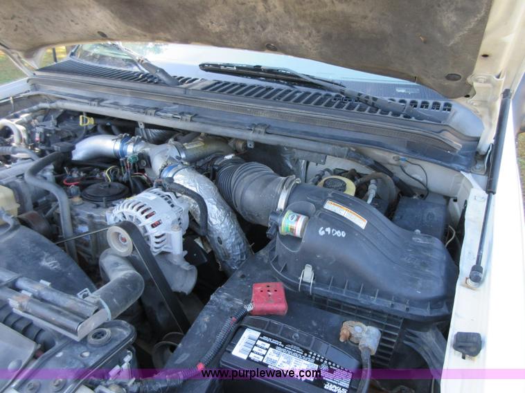 image for item I1939 1999 Ford F450 Super Duty flatbed truck