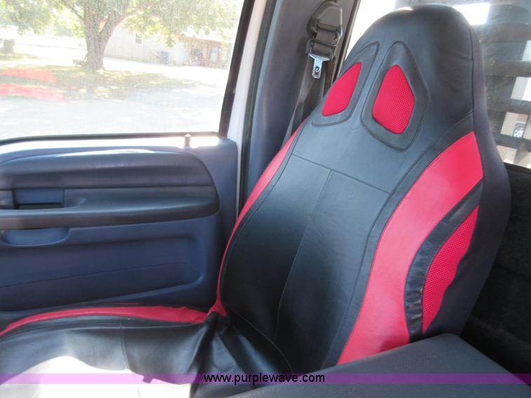 image for item I1940 1999 Ford F350 Super Duty flatbed pickup truck