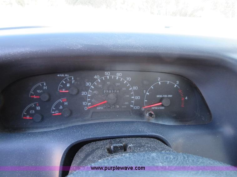 image for item I1940 1999 Ford F350 Super Duty flatbed pickup truck