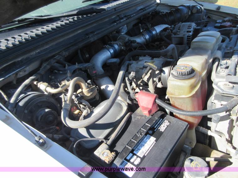 image for item I1941 1999 Ford F450 Super Duty truck cab and chassis