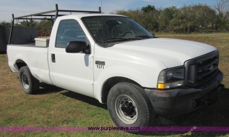 image for item I1945 2003 Ford F250 Super Duty pickup truck