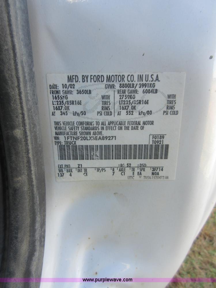 image for item I1945 2003 Ford F250 Super Duty pickup truck