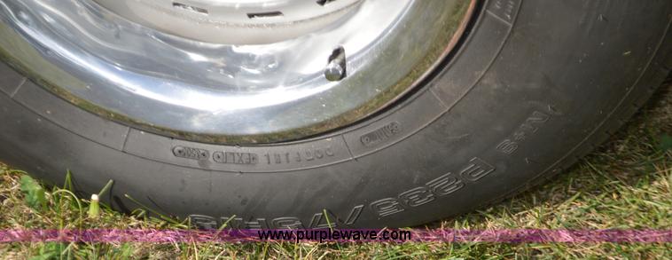 image for item I6402 1972 GMC C10 pickup truck