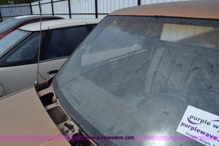 image for item J7203 1987 Chevrolet S10 pickup truck