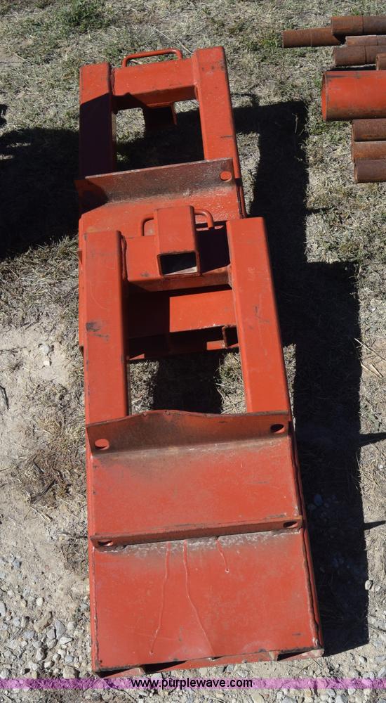 image for item J7840 Ditch Witch HP boring attachment