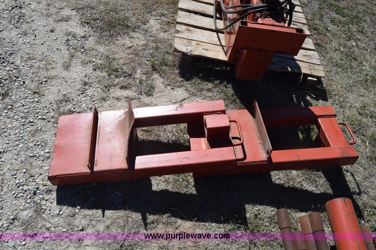 image for item J7840 Ditch Witch HP boring attachment