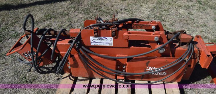 image for item J7840 Ditch Witch HP boring attachment