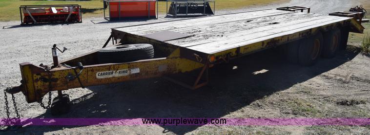 image for item J7844 1984 Carrier King equipment trailer
