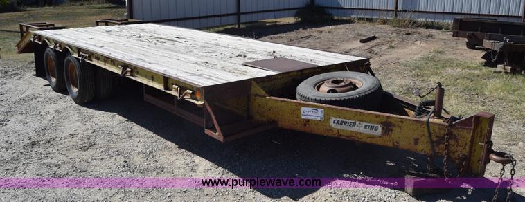 image for item J7844 1984 Carrier King equipment trailer