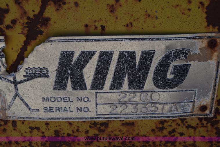 image for item J7844 1984 Carrier King equipment trailer