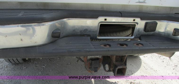 image for item J8719 2006 Chevrolet Silverado 2500HD pickup truck