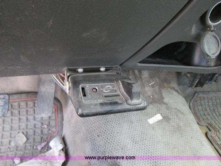 image for item J8719 2006 Chevrolet Silverado 2500HD pickup truck