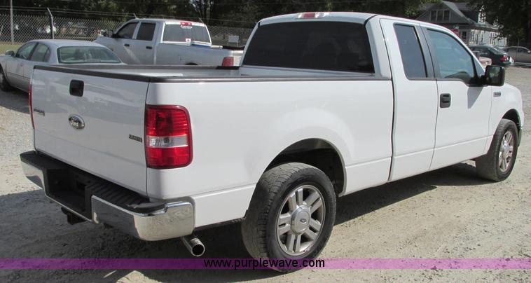 image for item J8723 2008 Ford F150 XLT SuperCab pickup truck