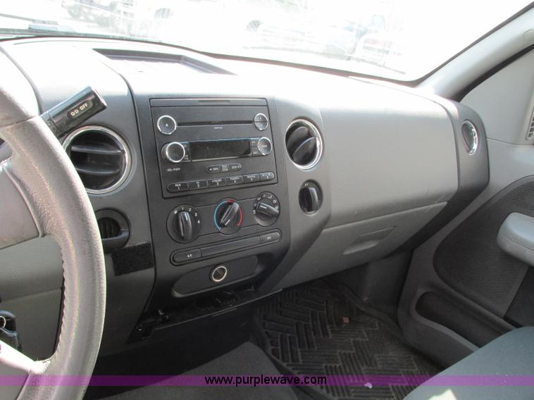 image for item J8723 2008 Ford F150 XLT SuperCab pickup truck