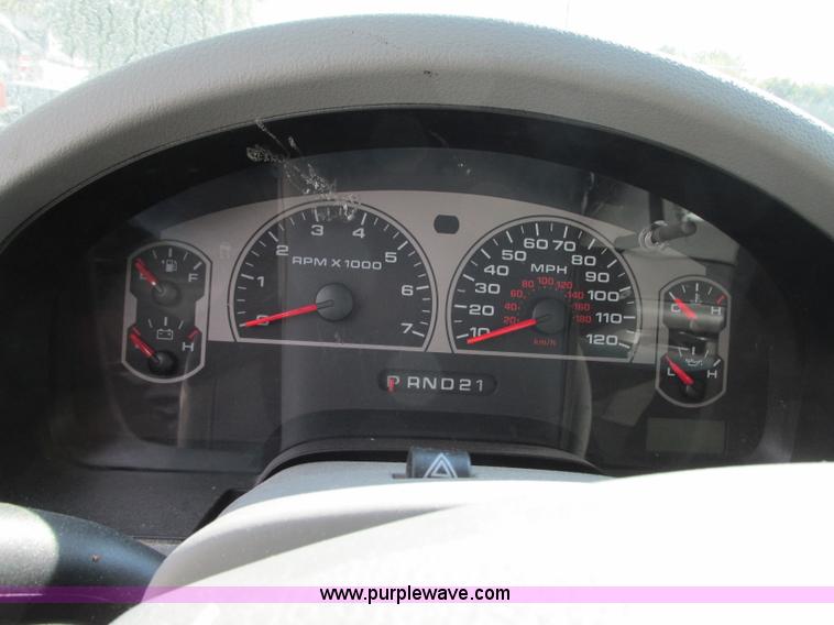 image for item J8723 2008 Ford F150 XLT SuperCab pickup truck