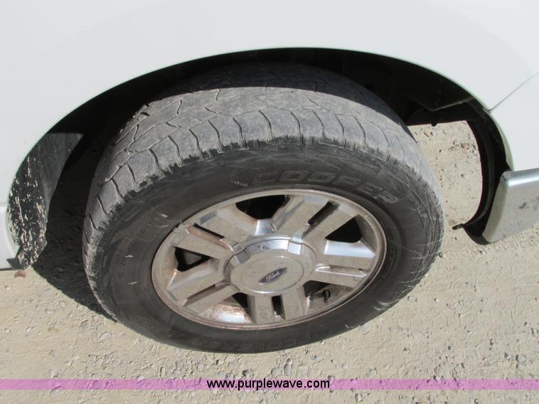 image for item J8723 2008 Ford F150 XLT SuperCab pickup truck