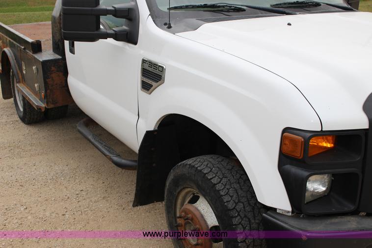 image for item K1195 2008 Ford F350 Super Duty XL flatbed pickup truck