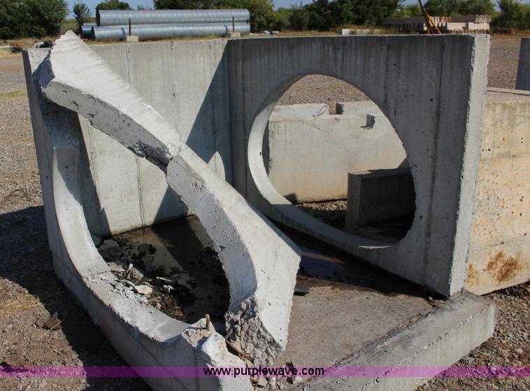 image for item K1205 Assorted concrete inlet boxes