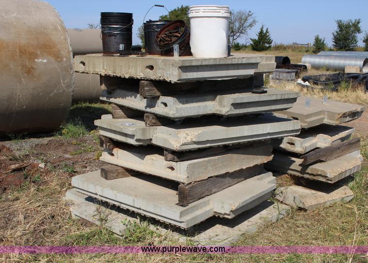 image for item K1206 (14) concrete wall section