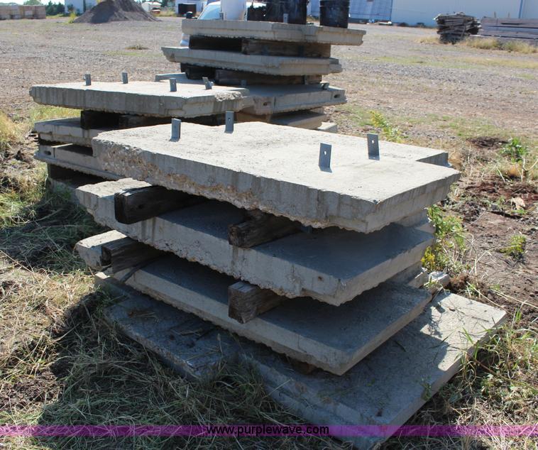 image for item K1206 (14) concrete wall section