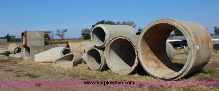 image for item K1207 Assorted concrete culverts