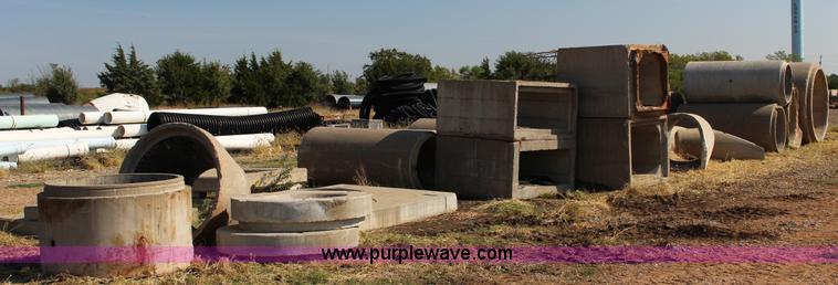 image for item K1207 Assorted concrete culverts