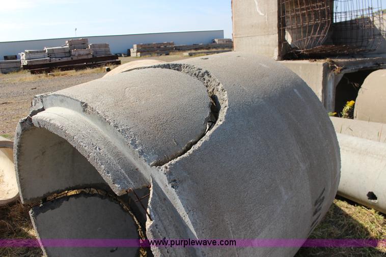 image for item K1207 Assorted concrete culverts
