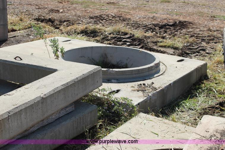 image for item K1207 Assorted concrete culverts