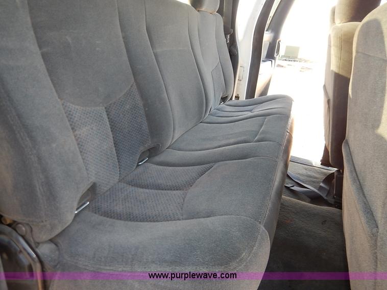 image for item K1730 2005 Chevrolet Silverado 1500 LS Ext. Cab pickup truck