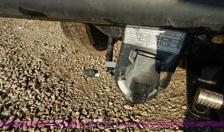 image for item K1730 2005 Chevrolet Silverado 1500 LS Ext. Cab pickup truck