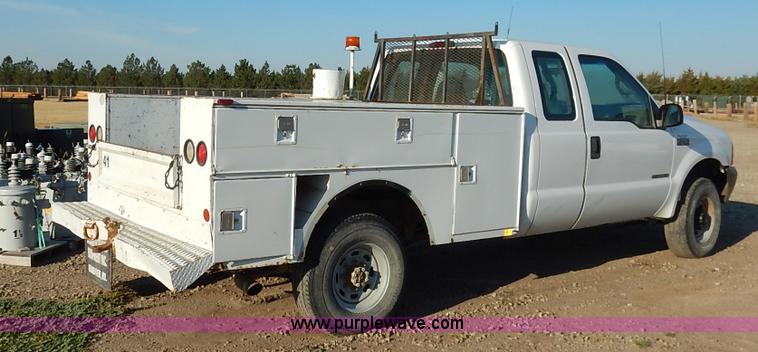 image for item K1732 1999 Ford F250 Super Duty SuperCab utility truck