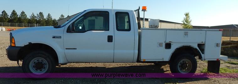 image for item K1732 1999 Ford F250 Super Duty SuperCab utility truck