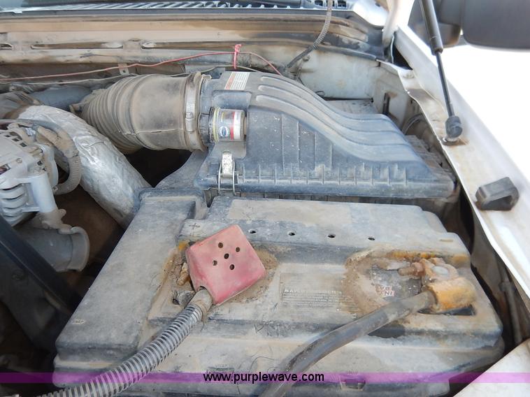 image for item K1732 1999 Ford F250 Super Duty SuperCab utility truck