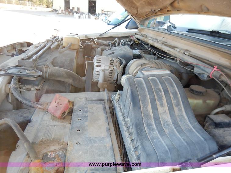 image for item K1732 1999 Ford F250 Super Duty SuperCab utility truck