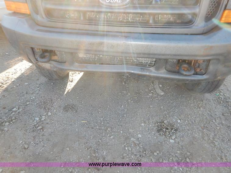 image for item K1732 1999 Ford F250 Super Duty SuperCab utility truck