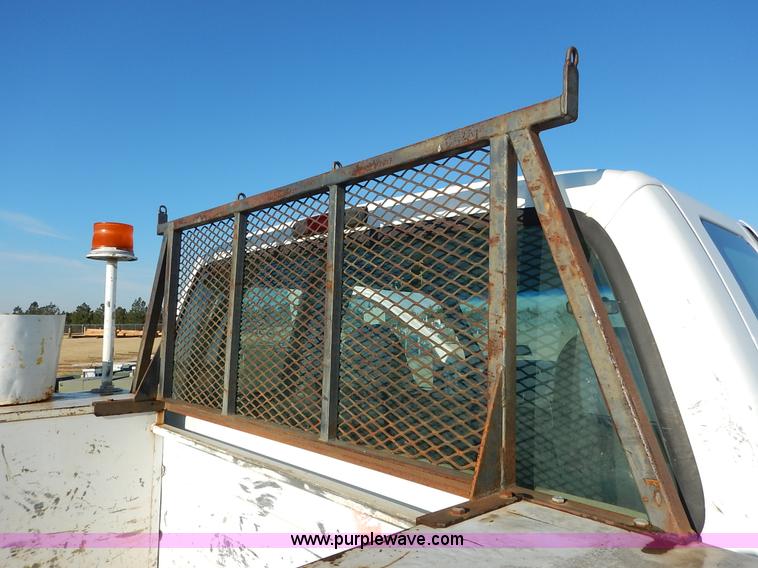 image for item K1732 1999 Ford F250 Super Duty SuperCab utility truck