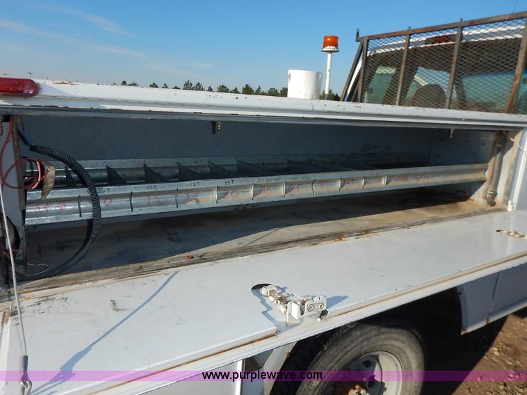 image for item K1732 1999 Ford F250 Super Duty SuperCab utility truck