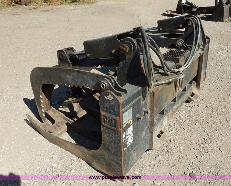 image for item K1744 Caterpillar 188-9300 skid steer grapple attachment