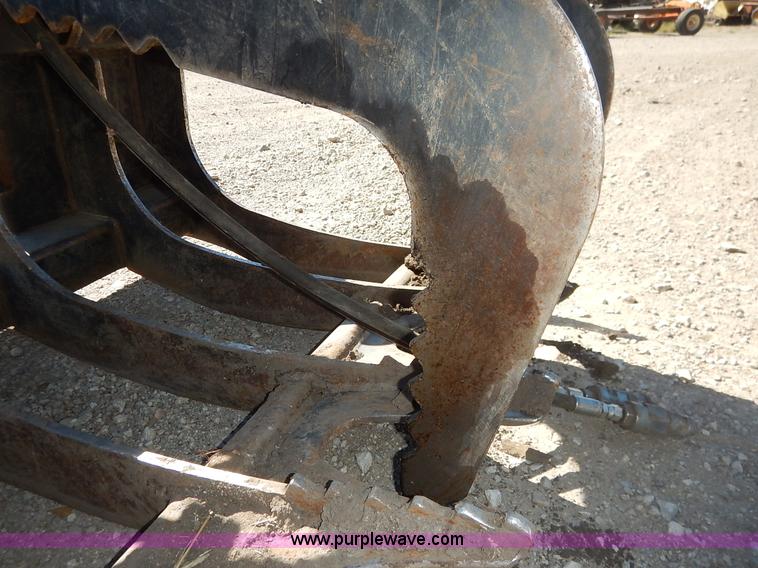 image for item K1744 Caterpillar 188-9300 skid steer grapple attachment