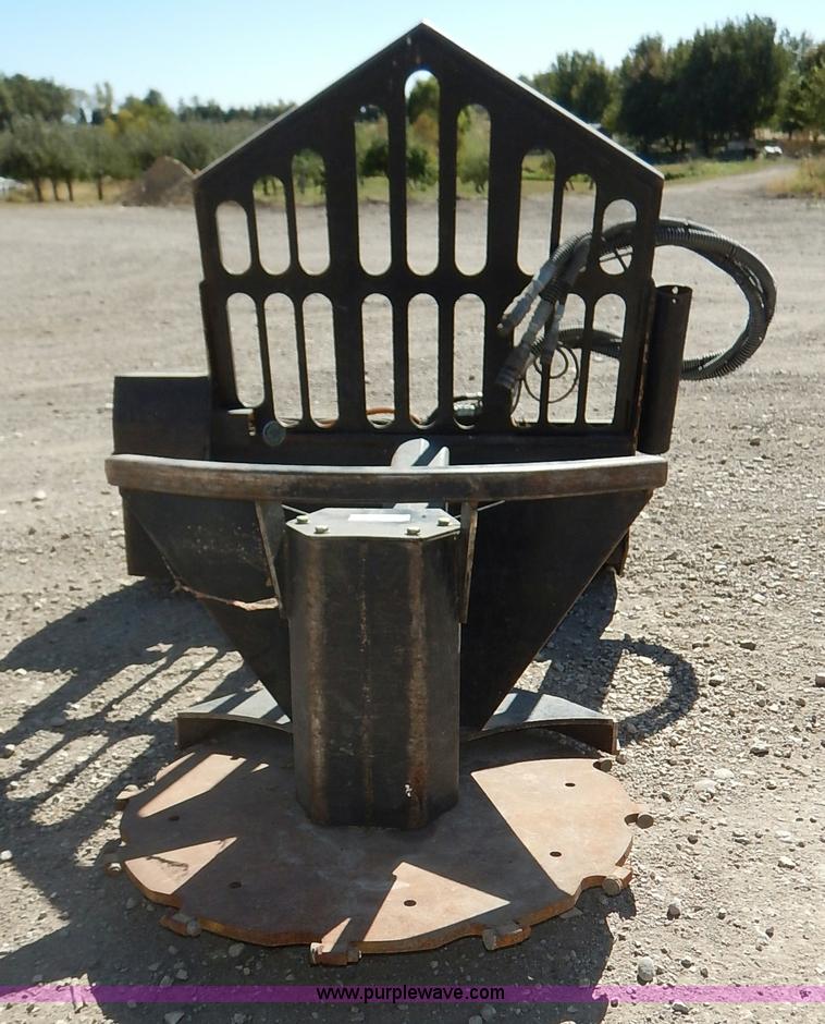 image for item K1745 Dymax high flow skid steer tree saw