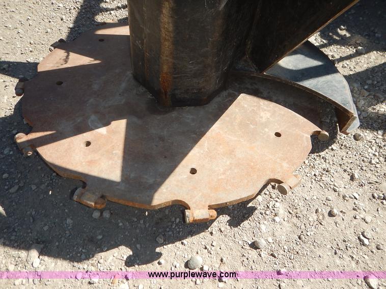 image for item K1745 Dymax high flow skid steer tree saw