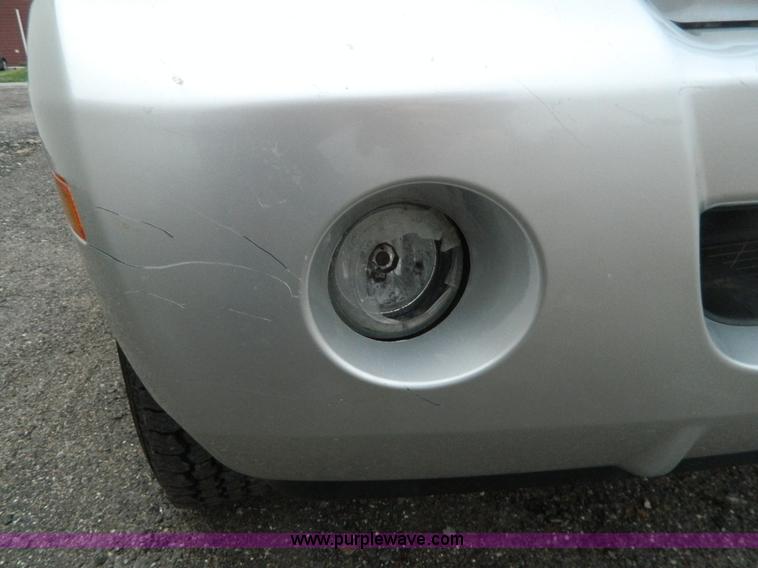 image for item K8189 2004 Mercury Mountaineer Premier series SUV