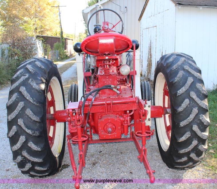 image for item L2442 1956 Farmall 400 tractor