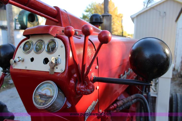 image for item L2442 1956 Farmall 400 tractor