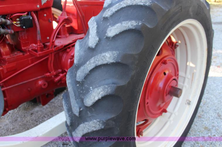 image for item L2442 1956 Farmall 400 tractor