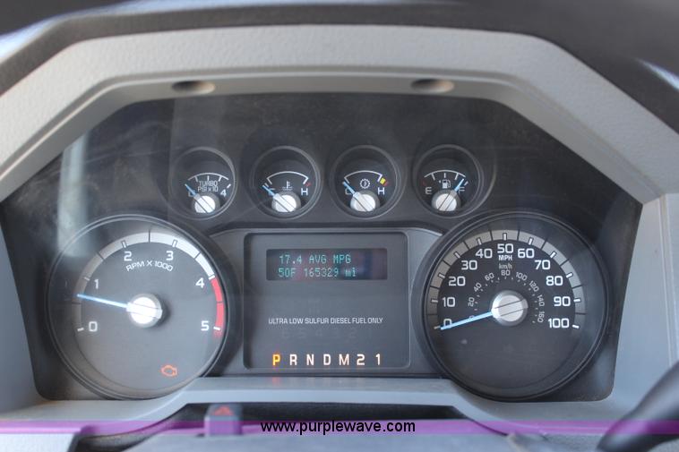 image for item L2462 2011 Ford F250 Super Duty SuperCab pickup truck